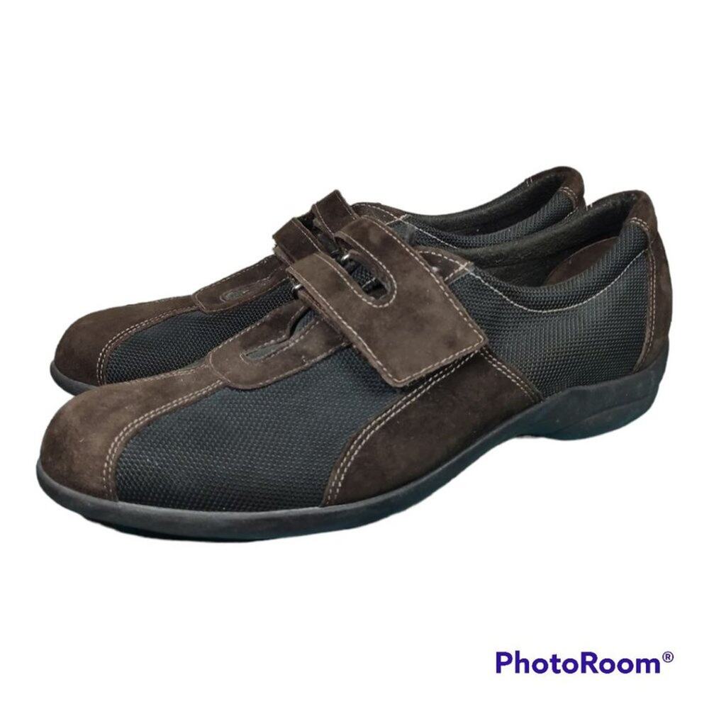 Munro American Sport Leather Adjustable Slip On Loafers Shoes Women Size 7.5